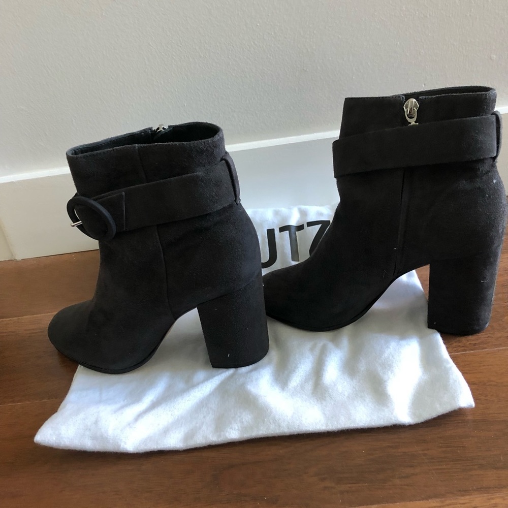 New Schutz Kylie Block Heel Buckle Boot - concrete